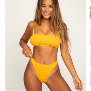 NWT- Skatie- Kelly Bottoms in Sunshine.